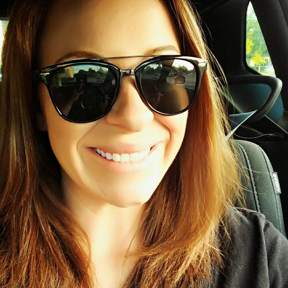 Meet your Posher, Whitney